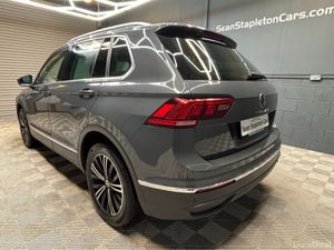 Volkswagen Tiguan LIFE 2.0 TDI D7F 150HP 5 5DR AUT - Image 2