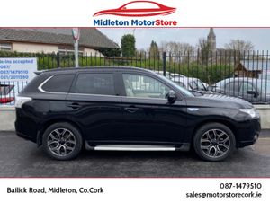 Mitsubishi Outlander 4WD 2.0 GX5HS PHEV 160BH 160B - Image 3