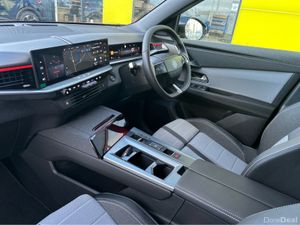 Opel Grandland X GS 1.2 Hybrid - Image 2