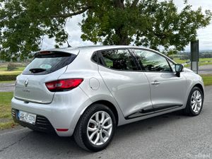 Renault Clio 2018  Dynamique Nav Low Mileage - Image 4