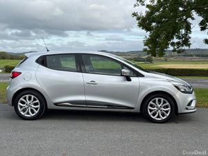 Renault Clio 2018  Dynamique Nav Low Mileage - Image 3