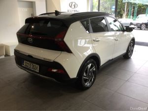 Hyundai Bayon EXECUTIVE ** BLACK ROOF ** - Image 2