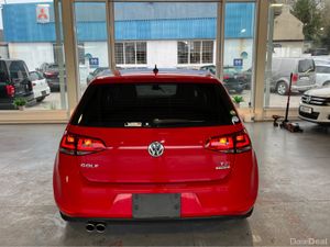 Volkswagen Golf 1.2 Tsi Dsg Automatic Highline - Image 4