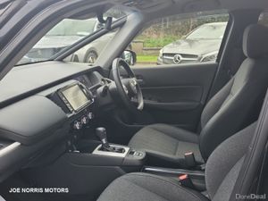 Honda Fit 1.5 Hybrid Automatic Low mileage - Image 4