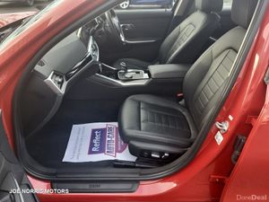 BMW 3-Series 2.0 320d xDrive AUTOMATIC - Image 4