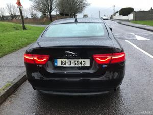 Jaguar XE 20L 14D 163PS LF R-SPORT MA 4DR - Image 4