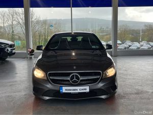 Mercedes-Benz CLA 200 D URBAN 4DR - Image 2