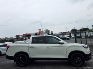 SsangYong Musso 2.2 PICK UP 5 SEATER COMMERCIAL 4W - Image 4