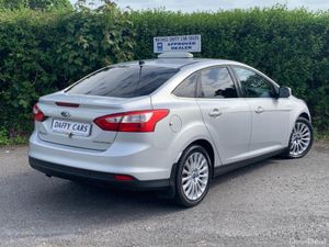 Ford Focus 1.6 TDCI 95PS M6 TITANIUM 4DR - Image 4