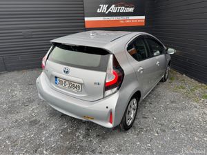 Toyota Aqua 1.5 HYBRID 5DR AUTO - Image 4