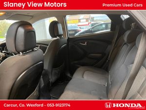 Hyundai ix35 4WD DUAL SEQUENTIAL IGNITION 5DR - Image 4