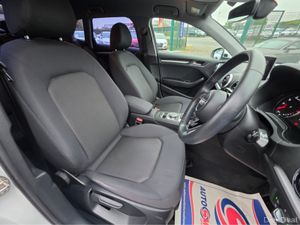 Audi A3 ( 182 REG ) 1.4 TFSI FACE-LIFT- SMARTPHONE - Image 4