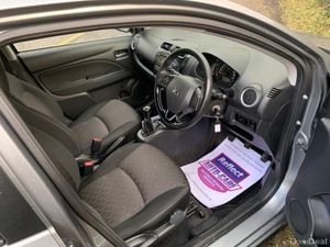 Mitsubishi Space Star SPAC 5MT INVITE 4DR - Image 4