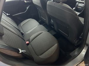 Ford Puma TITANIUM 5DR 1.0T 125 MHEV - Image 4