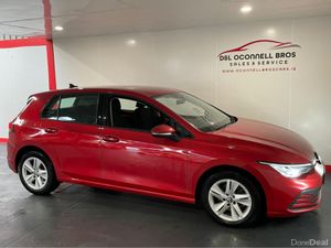 Volkswagen Golf LIFE 2.0 TDI - Image 2