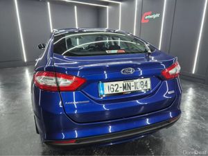 Ford Mondeo 1.5 TDCI 120 ZETEC EC ECONETIC S/S 5DR - Image 3