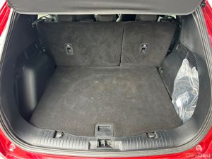 Ford Kuga TITANIUM 2.5 PHEV 225 S6.2 CT 4DR - Image 2