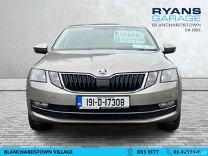 Skoda Octavia STYLE 1.6 TDI  5DR - Image 2