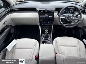 Hyundai Tucson EXECUTIVE PLUS 1.6 DIESEL 2TONE 5DR - Image 3