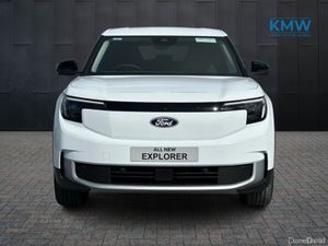 Ford Explorer Select - Image 3