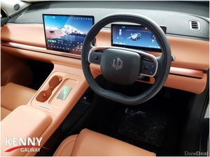 Leapmotor C10 DESIGN REEV 975KM 28KWH PH - Image 2