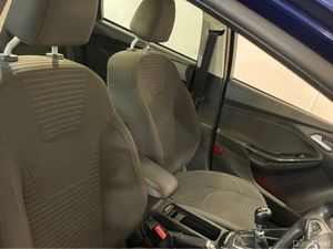 Ford Focus TITANIUM TDCI - Image 3