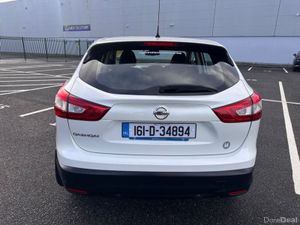 Nissan Qashqai 1.2 PETROL LOW MILEAGE, NCT, FINANC - Image 4