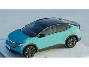 Nissan Leaf 2026 New Model  77 kWh EVOLVE 2Tone - Image 2