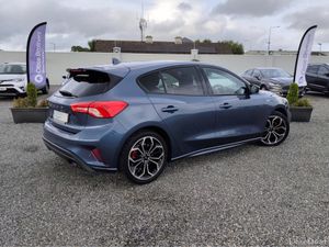 Ford Focus LOW MILES ST-LINE X - Image 2