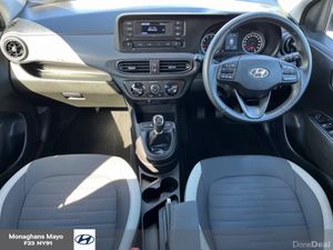 Hyundai i10 DELUXE 1.0 PETROL 5DR - Image 2