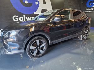Nissan Qashqai N-CONNECTA-360 CAMERAS-LOW MILEAGE - Image 4