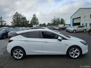 Vauxhall Astra 1.4 SRI 99BHP 5DR - Image 2