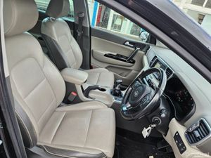 Kia Sportage Platinum S 5DR - Image 4
