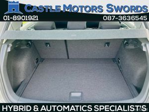 Volkswagen Golf ONLY 56K KMS / AUTO / FINANCE AVAI - Image 4