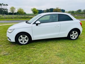 Audi A1 1.4 AUTO//FINANCE AVAILABLE//LOW MILEAGE - Image 3
