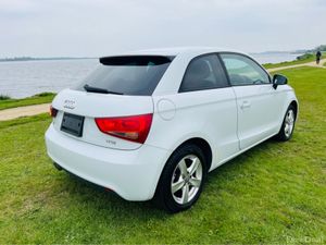 Audi A1 1.4 AUTO//FINANCE AVAILABLE//LOW MILEAGE - Image 4