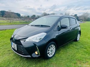 Toyota Vitz 1.5 HYBRID AUTOMATIC Car **Finance Ava - Image 3