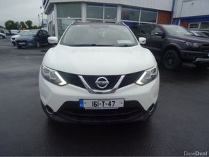 Nissan Qashqai 1.5 SV  Model - Image 4