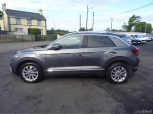 Volkswagen T-Roc STYLE 1.0 TSI MANUAL 6SPEED FWD - Image 4