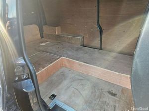 Volkswagen Caddy PVM Trend TDI 150HP M6F 5DR - Image 4