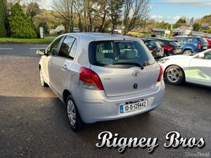 Toyota Yaris 5DR AUTO - Image 4
