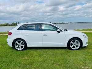 Audi A3 SPORT // FINANCE AVAILABLE//HEATED SEATS - Image 4