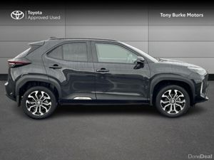 Toyota Yaris Cross - Save EUR 3,700 - LunaSport Mo - Image 3