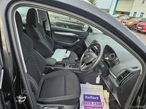 Skoda Karoq AMB 1.5tsi 150HP 4DR - Image 3