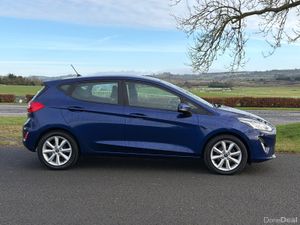 Ford Fiesta 2018 Zetec low mileage - Image 3
