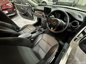 2015 Mercedes-Benz CLA  180 CDI - Image 4