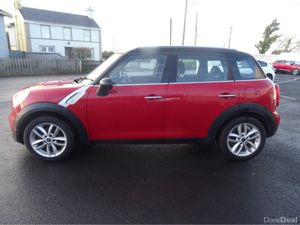 Mini Countryman 2.0 D 5DR AU AUTO COOPER - Image 4