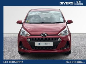 Hyundai i10 Deluxe - Image 4