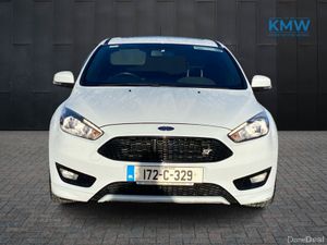 Ford Focus ST-Line 2.0 TDCI 150BHP... 18 Alloys + - Image 3