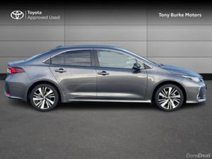 Toyota Corolla Saloon - LUNASPORT - Save EUR 4,800 - Image 3